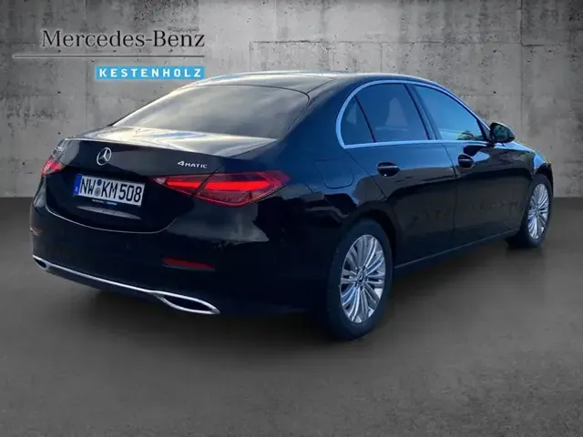 Mercedes-Benz C 220
