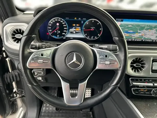 Mercedes-Benz G 400