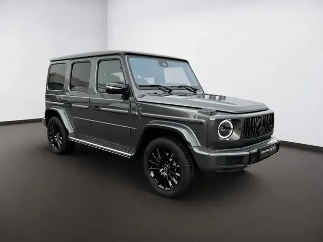 Mercedes-Benz G 400