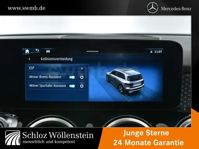 Mercedes-Benz GLB 220