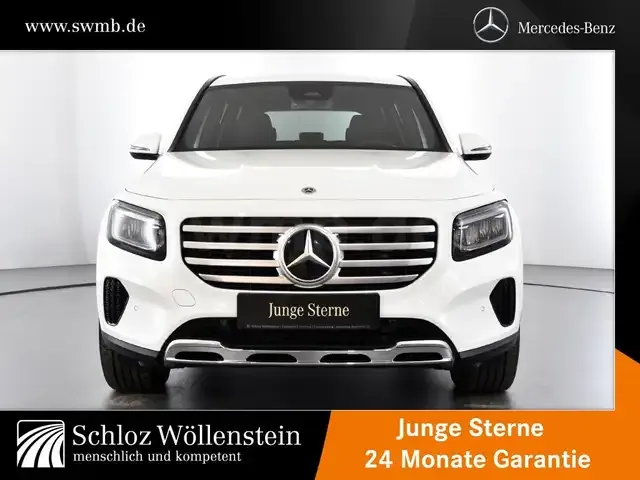 Mercedes-Benz GLB 220