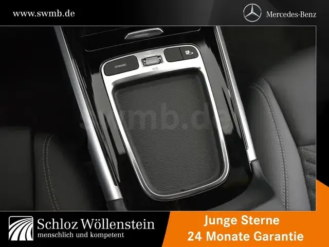 Mercedes-Benz GLB 220