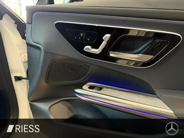 Mercedes-Benz CLE 200