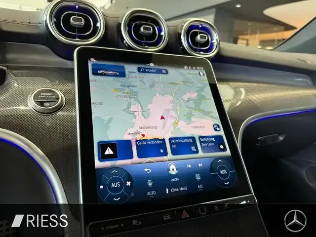 Mercedes-Benz CLE 200