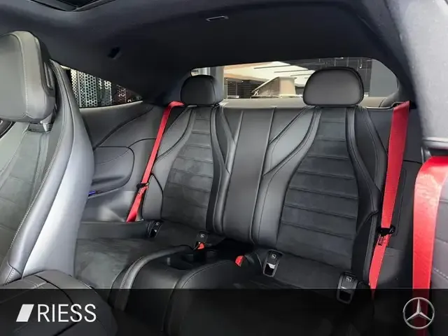 Mercedes-Benz CLE 200