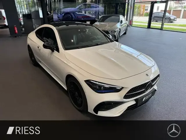 Mercedes-Benz CLE 200