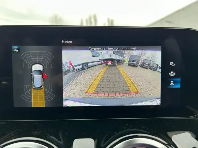 Mercedes-Benz EQA 250