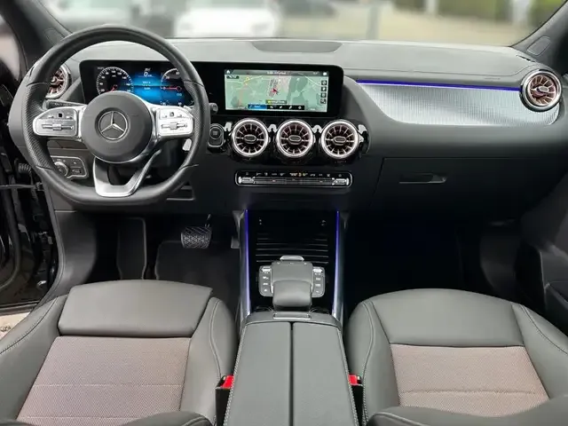 Mercedes-Benz EQA 250