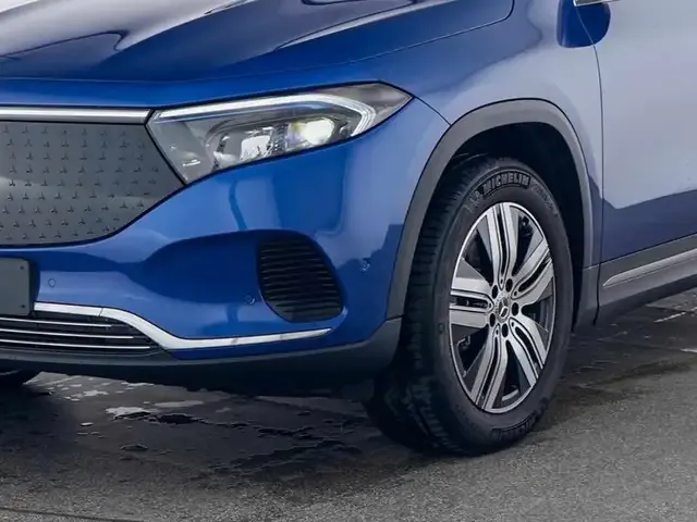 Mercedes-Benz EQA 300
