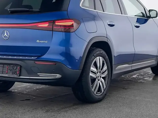 Mercedes-Benz EQA 300