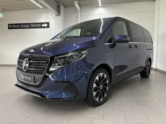 Mercedes-Benz V 220