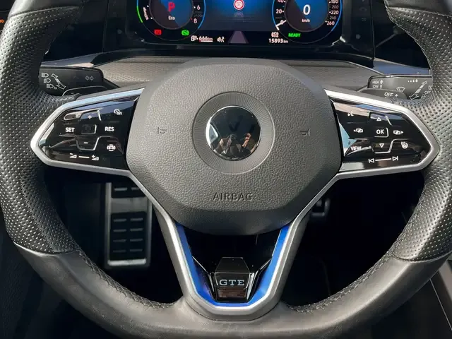 Volkswagen Golf GTE