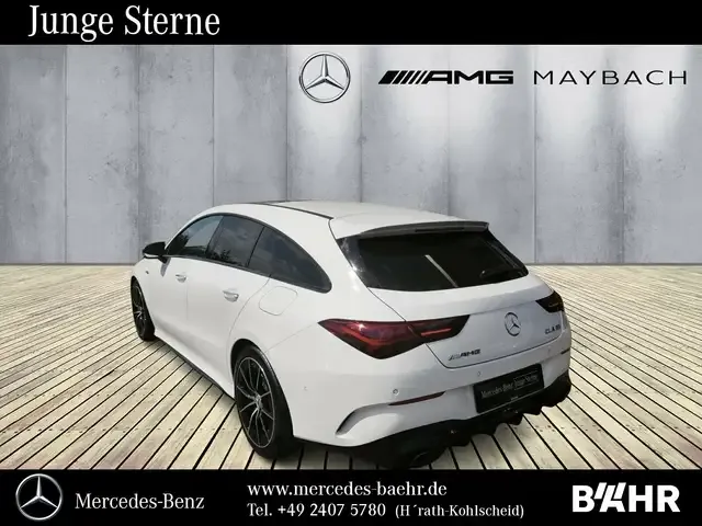 Mercedes-Benz CLA 35 AMG