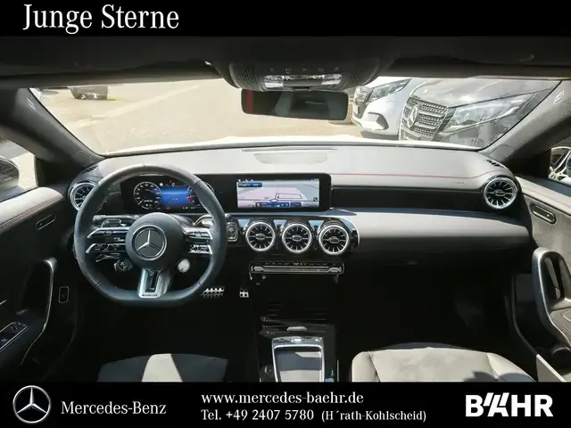 Mercedes-Benz CLA 35 AMG