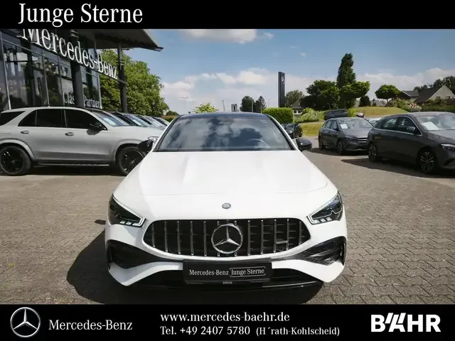 Mercedes-Benz CLA 35 AMG