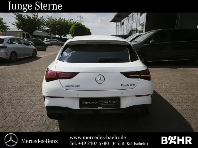 Mercedes-Benz CLA 35 AMG