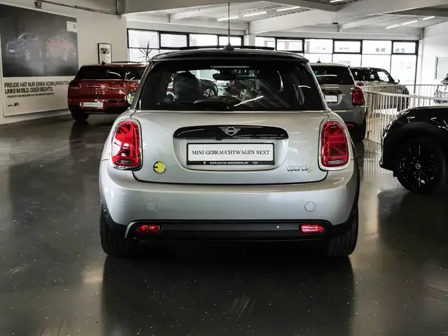 MINI Cooper SE