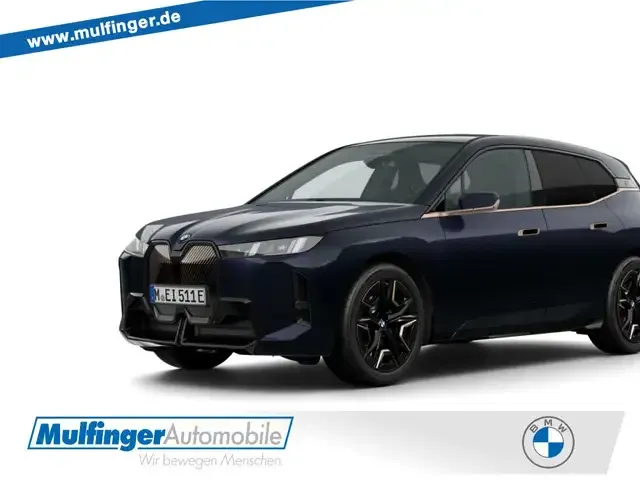 BMW iX