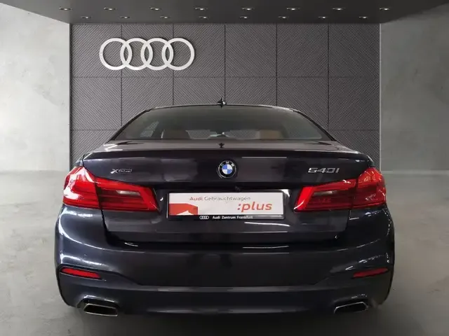 BMW 540