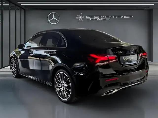 Mercedes-Benz A 250
