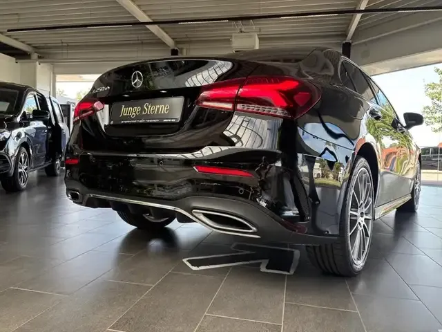 Mercedes-Benz A 250