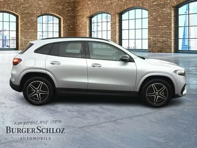 Mercedes-Benz EQA 300