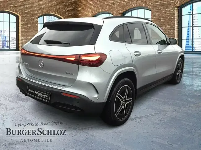 Mercedes-Benz EQA 300