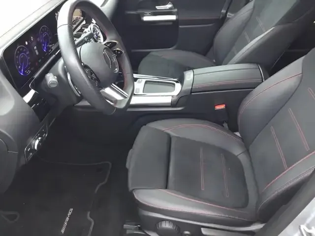 Mercedes-Benz EQA 300