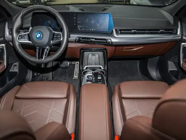 BMW iX2
