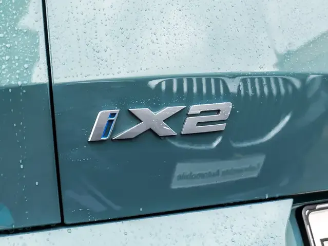 BMW iX2
