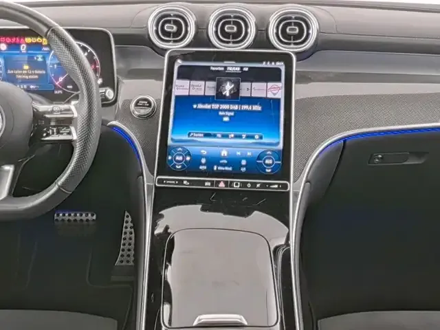 Mercedes-Benz GLC 220