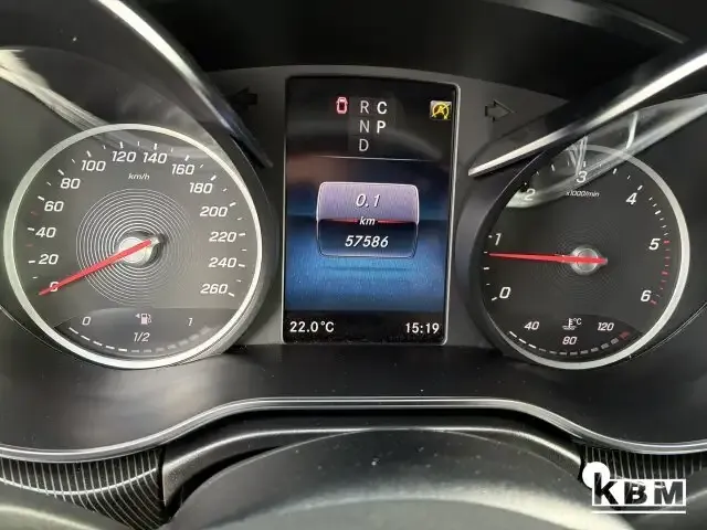 Mercedes-Benz V 250
