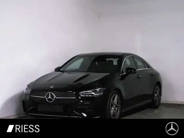 Mercedes-Benz CLA 220