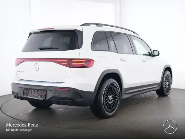 Mercedes-Benz EQB 250