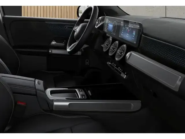 Mercedes-Benz GLB 200