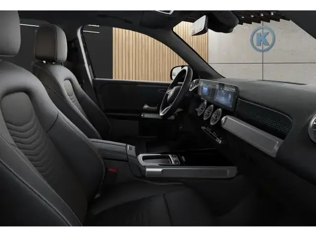 Mercedes-Benz GLB 200