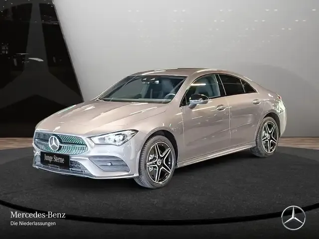 Mercedes-Benz CLA 250