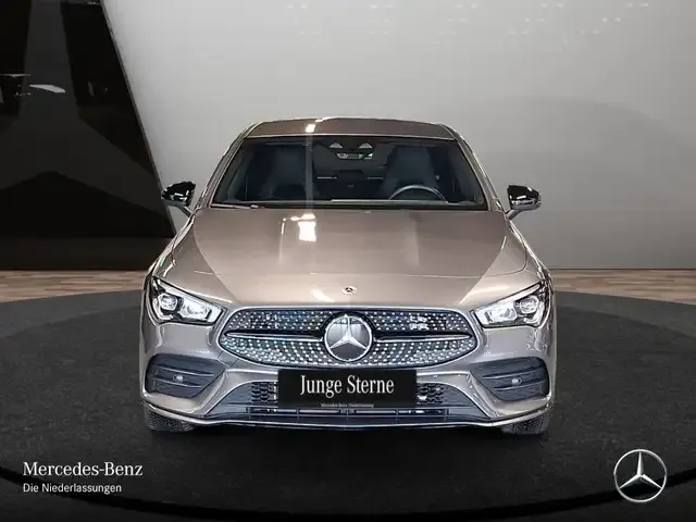 Mercedes-Benz CLA 250
