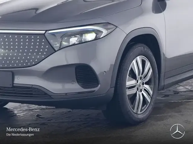 Mercedes-Benz EQA 300