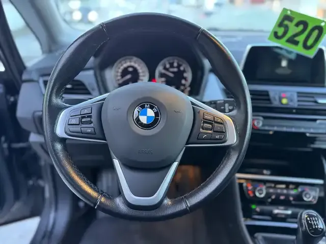 BMW 216