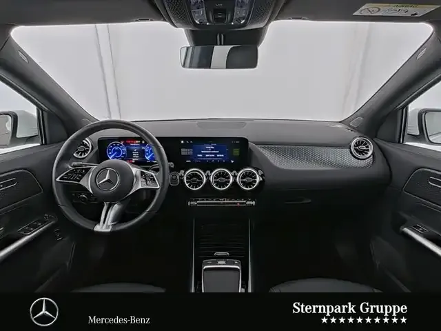 Mercedes-Benz EQA 300