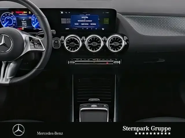 Mercedes-Benz EQA 300
