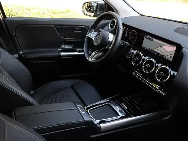 Mercedes-Benz GLA 180