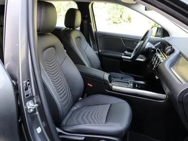 Mercedes-Benz GLA 180