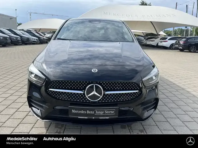Mercedes-Benz B 250