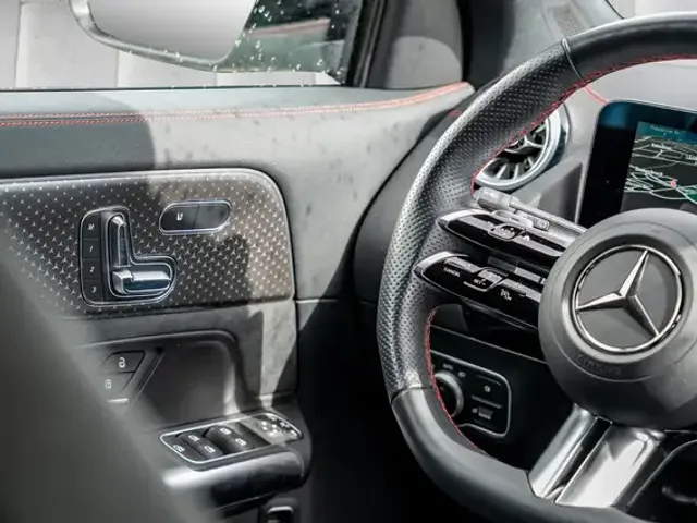 Mercedes-Benz EQA 250