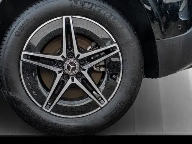 Mercedes-Benz EQA 250