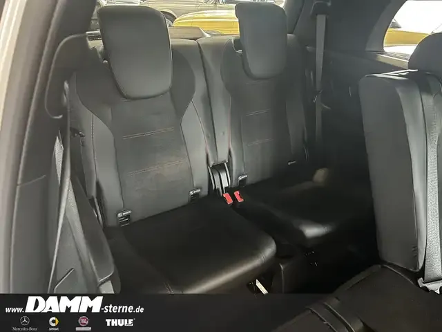 Mercedes-Benz EQB 300