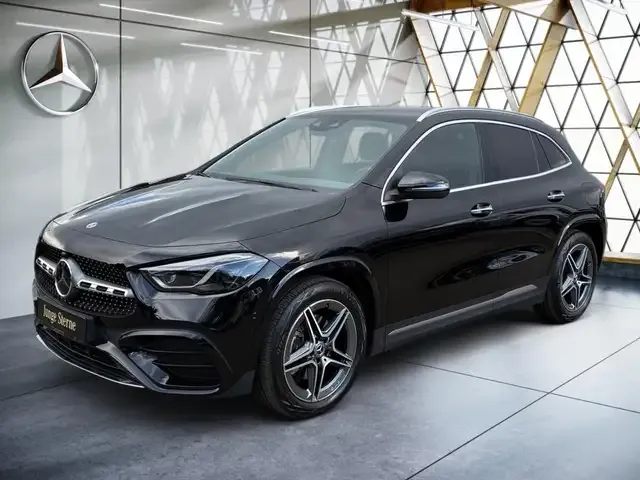 Mercedes-Benz GLA 200