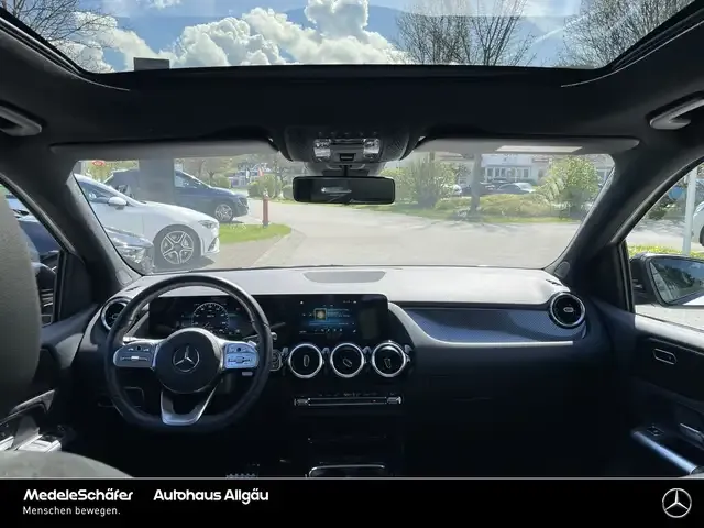 Mercedes-Benz B 250